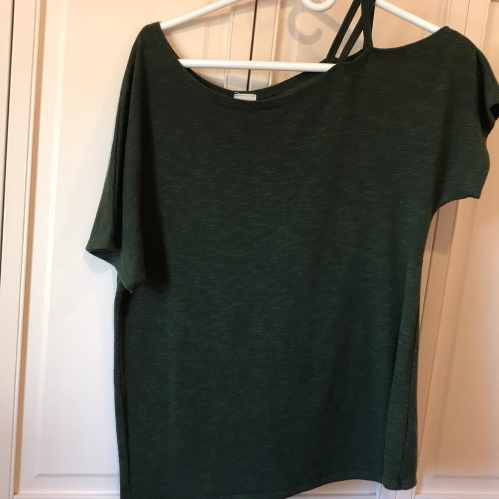 Doloman  Top